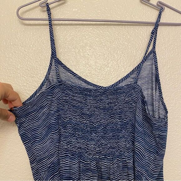 Old Navy blue wave Cami Midi slip Dress smocked back size L - Picture 6 of 12